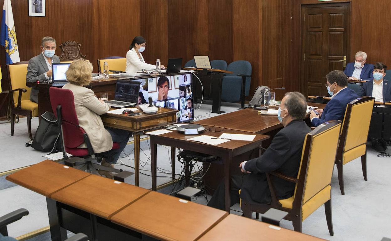 Pleno de septiembre en el Ayuntamiento de Santander.