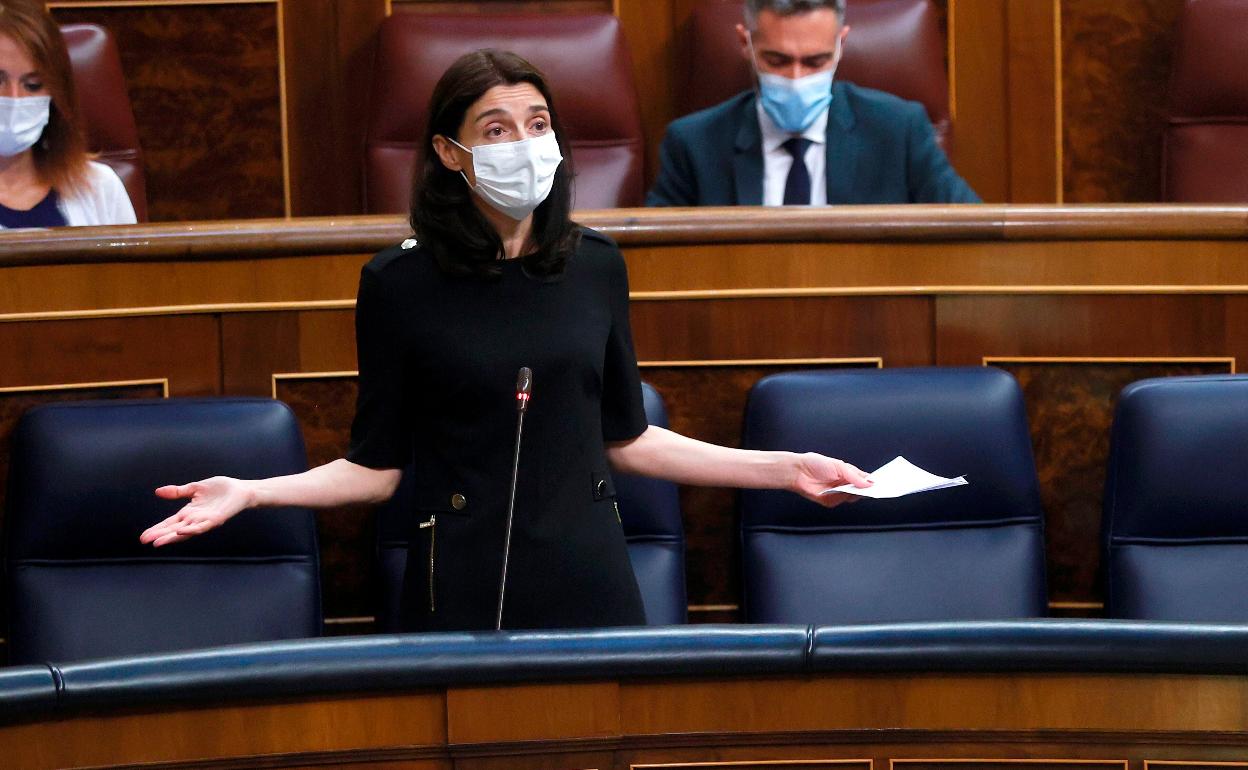 La ministra de Justicia, Pilar Llop, durante la sesión de control al Gobierno celebrada este miércoles.