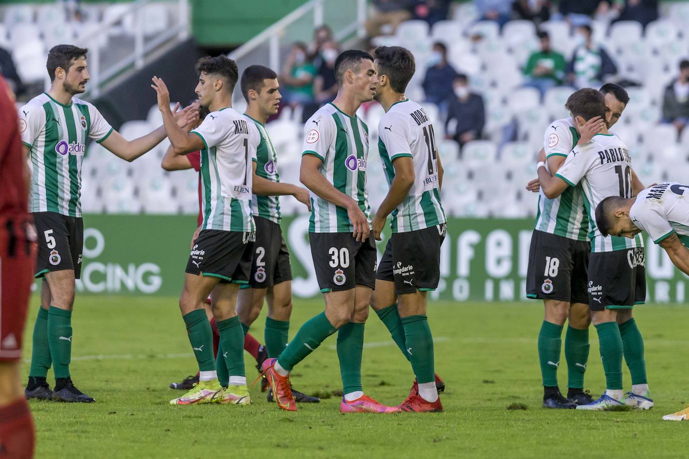 Fotos: Imágenes del partido Racing-Arenas de Copa Federación