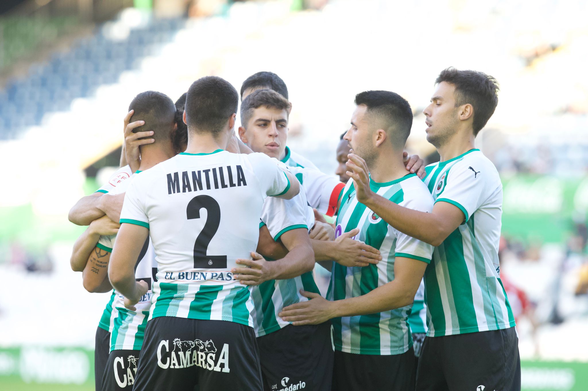 Fotos: Imágenes del partido Racing-Arenas de Copa Federación