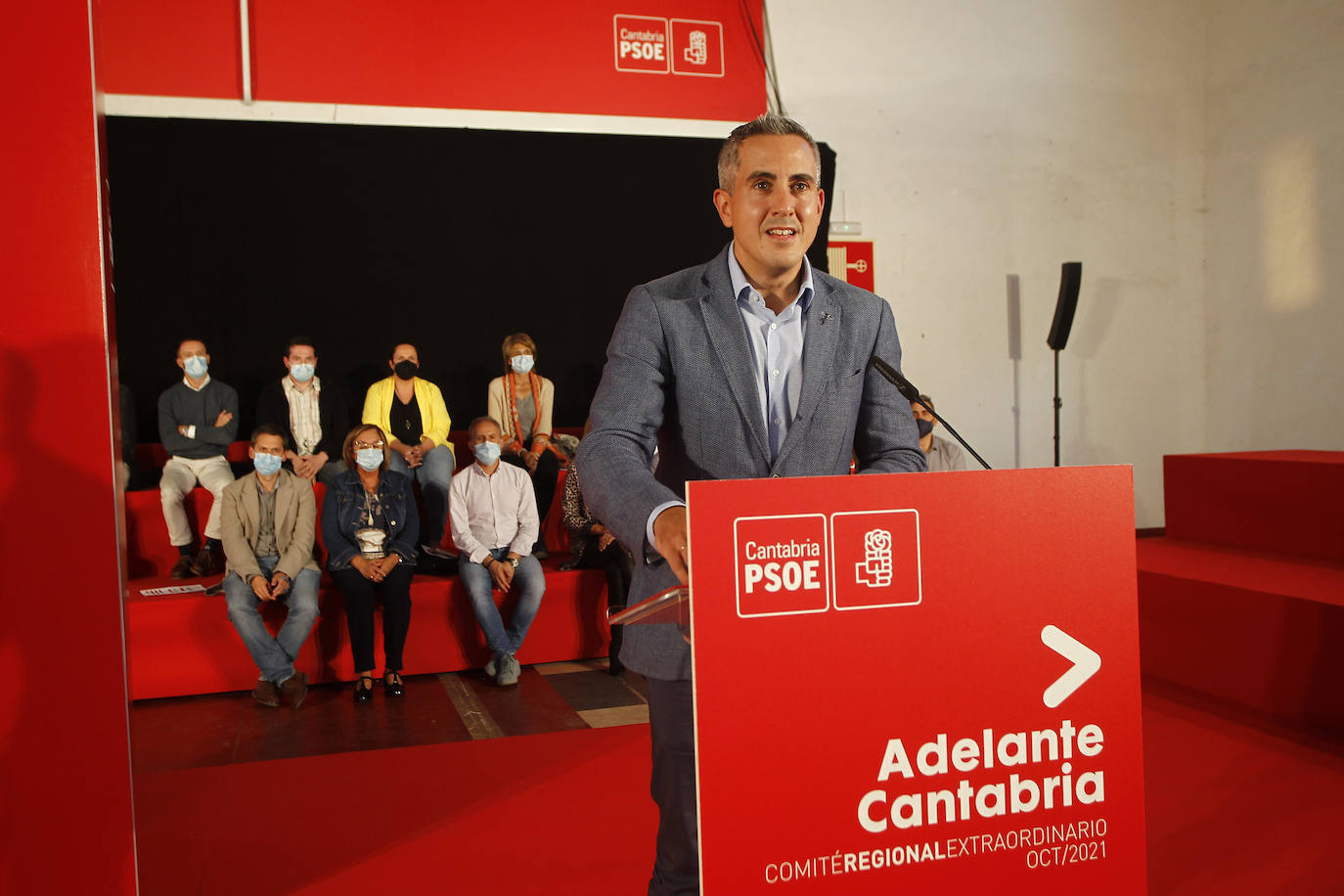 Fotos: Zuloaga anuncia que se presentará a la reeleción como secretario general en Cantabria