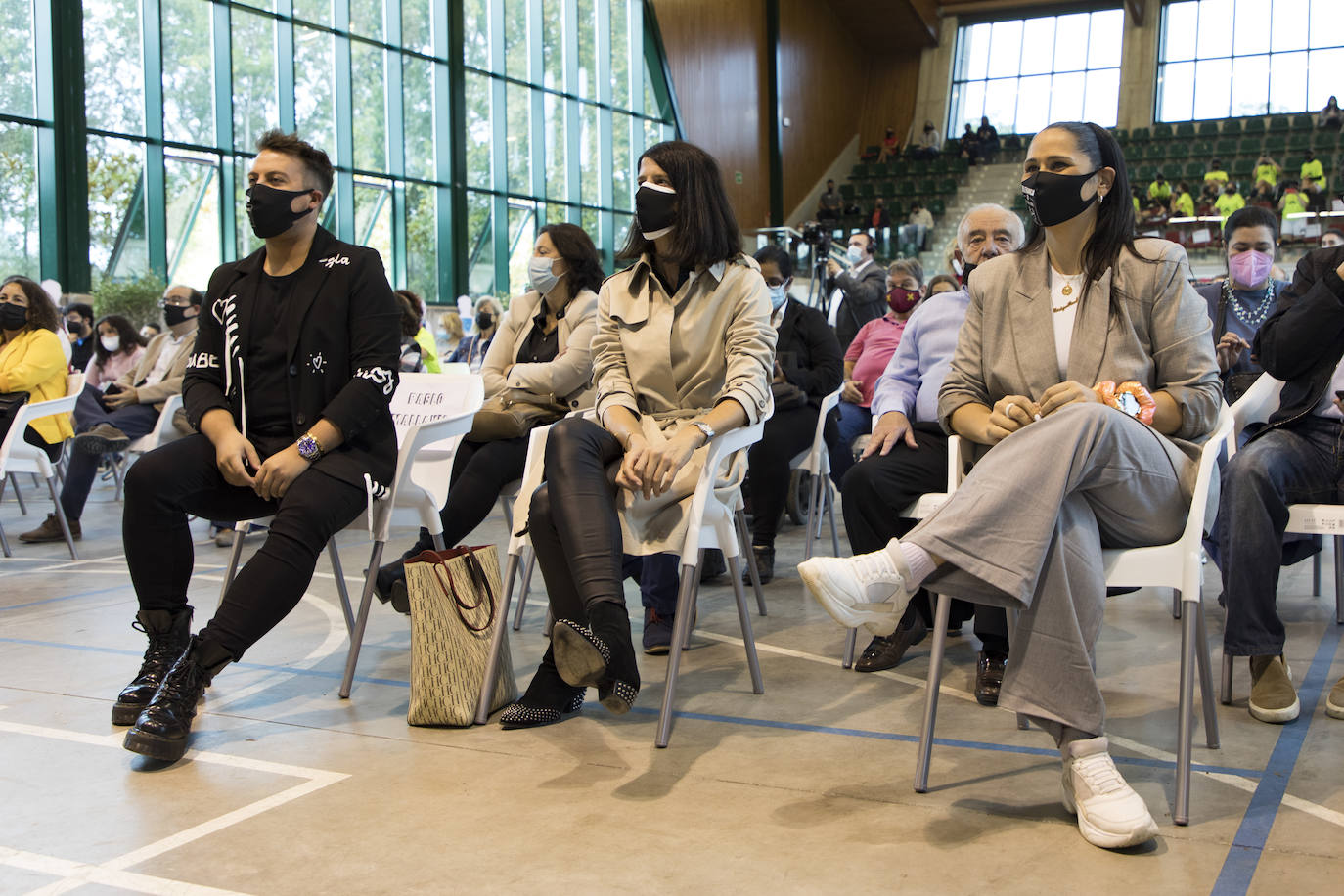 Fotos: Tolerancia 0 al Bullying lanza &#039;Calcetines solidarios&#039;