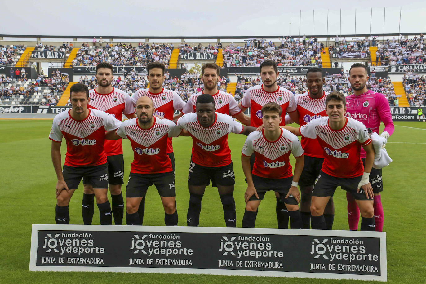 Fotos: El partido Badajoz - Racing, en imágenes