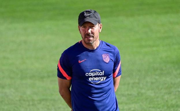 Diego Simeone, técnico del Atlético, en el último entrenamiento. 