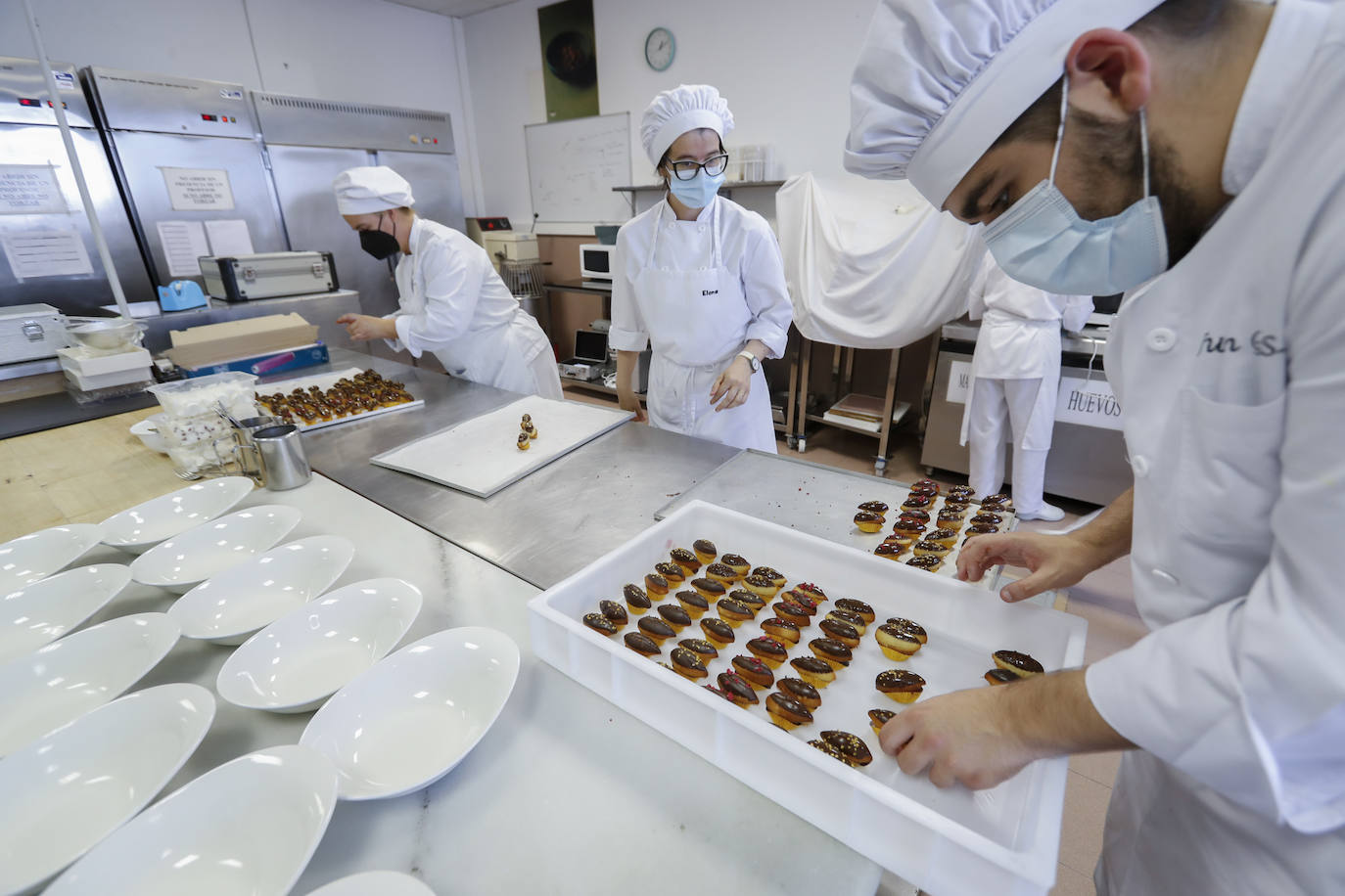 Fotos: Las Olimpiadas CantabriaSkills llegan la la cocina