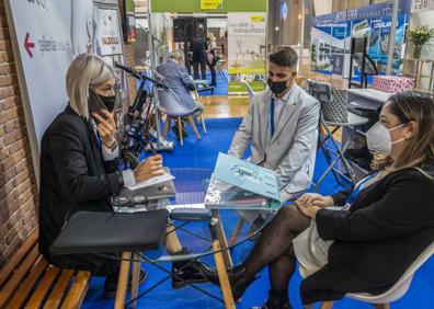 Imagen secundaria 1 - La compraventa de viviendas unifamiliares crece por primera vez por encima de la de pisos