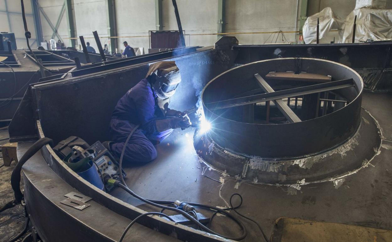 Las empresas del metal ya han empezado a sentir los efectos del elevado coste energético. 