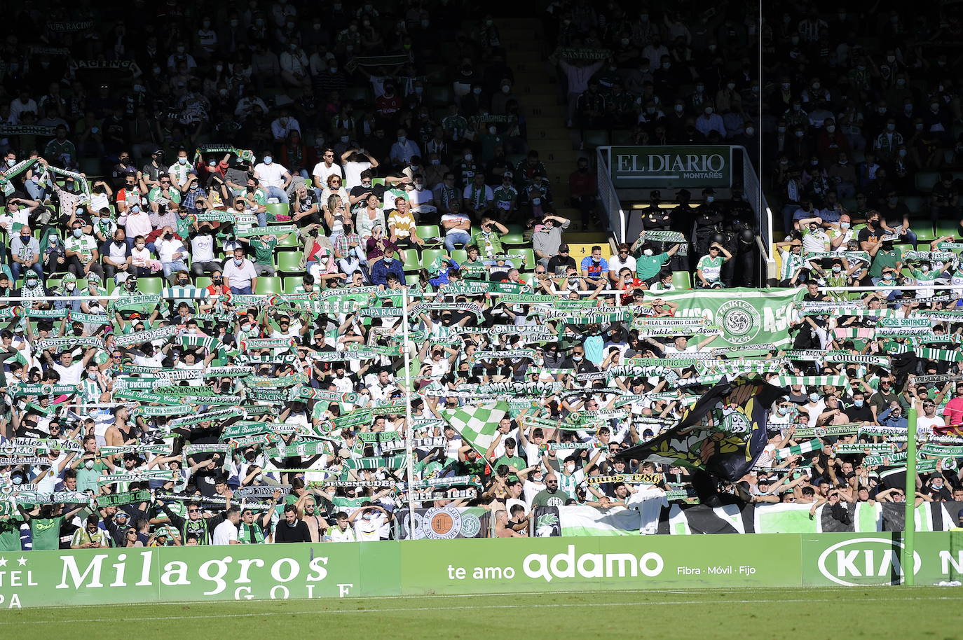 Fotos: Las imágenes del Racing-Deportivo