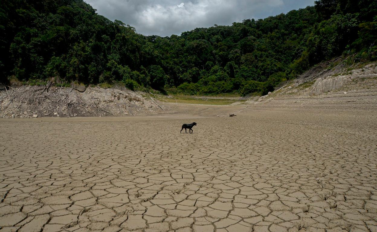 Un lago seco en México.