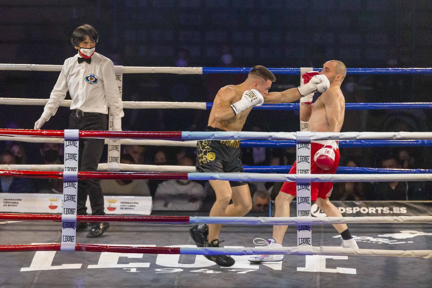 Fotos: Imágenes de la velada de boxeo en la que Jon Míguez retuvo el título de campeón de España de peso welter