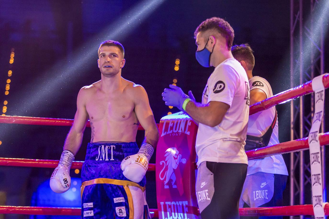 Fotos: Imágenes de la velada de boxeo en la que Jon Míguez retuvo el título de campeón de España de peso welter