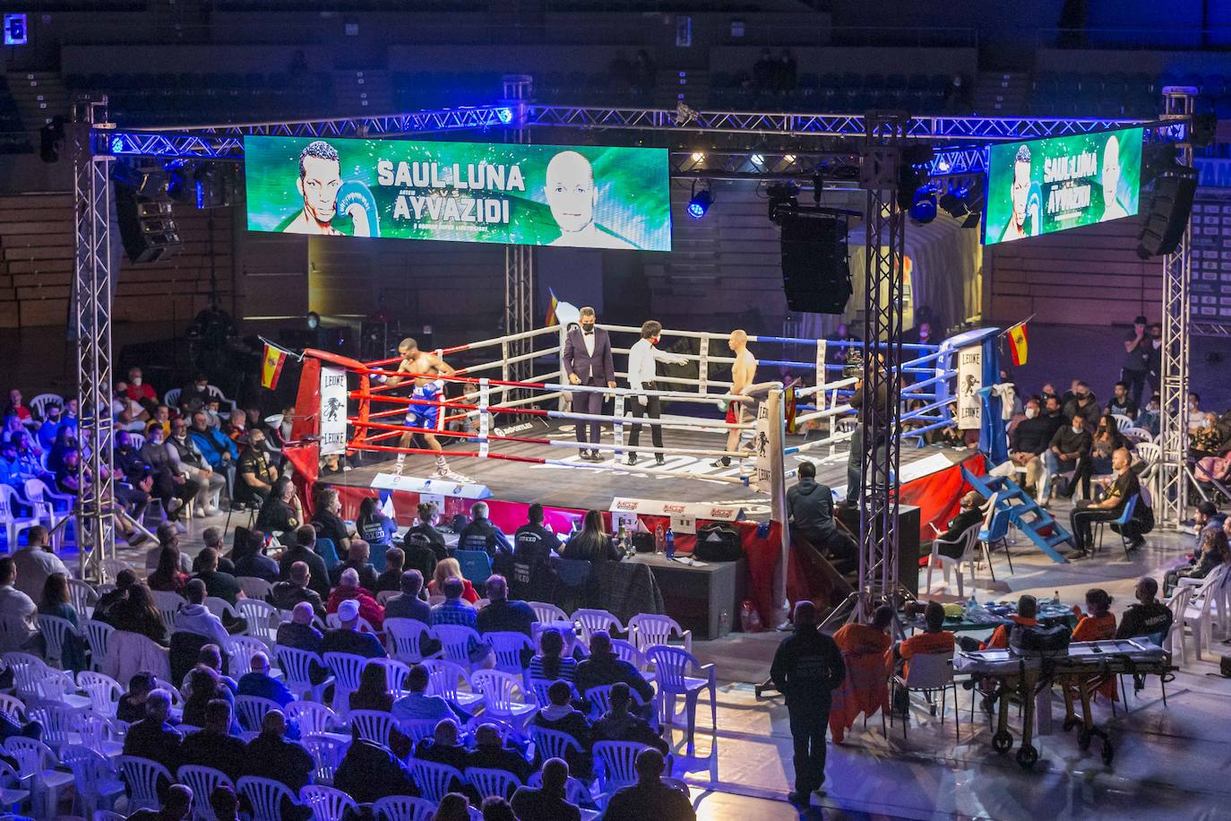 Fotos: Imágenes de la velada de boxeo en la que Jon Míguez retuvo el título de campeón de España de peso welter