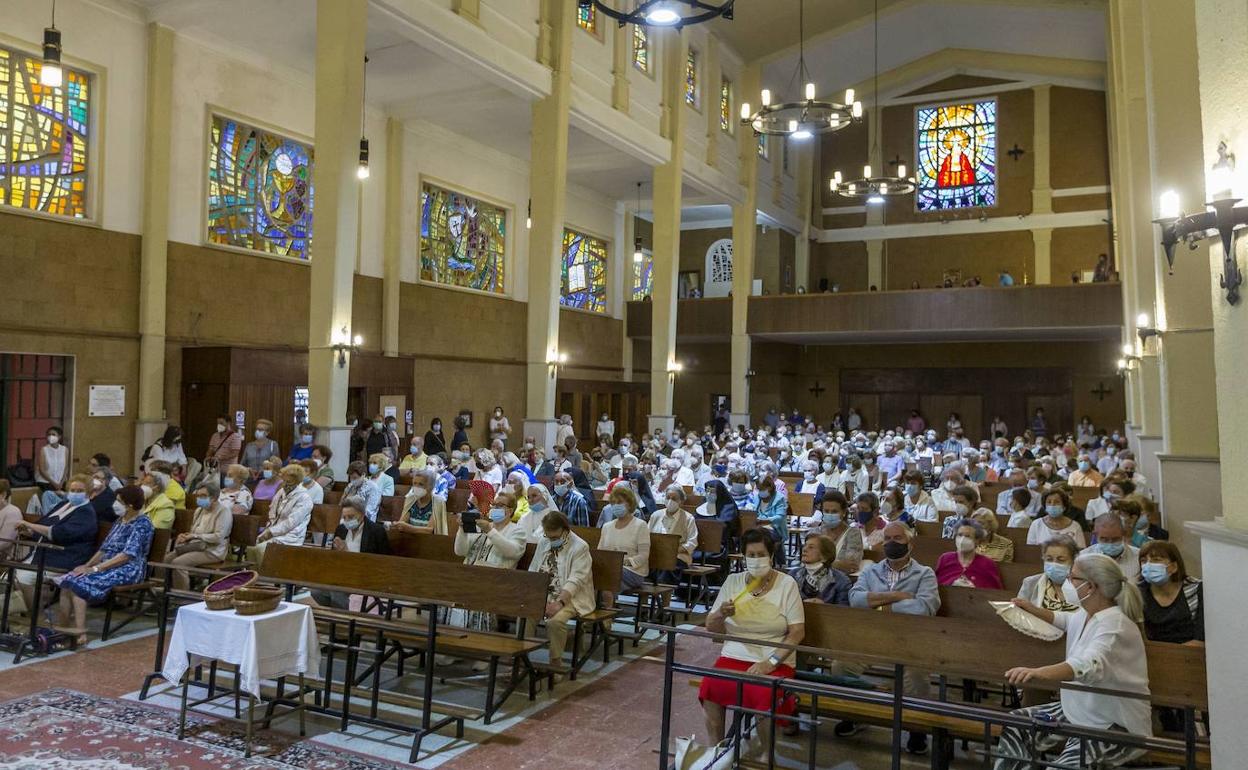 Misa en la Bien Aparecida de Santander 