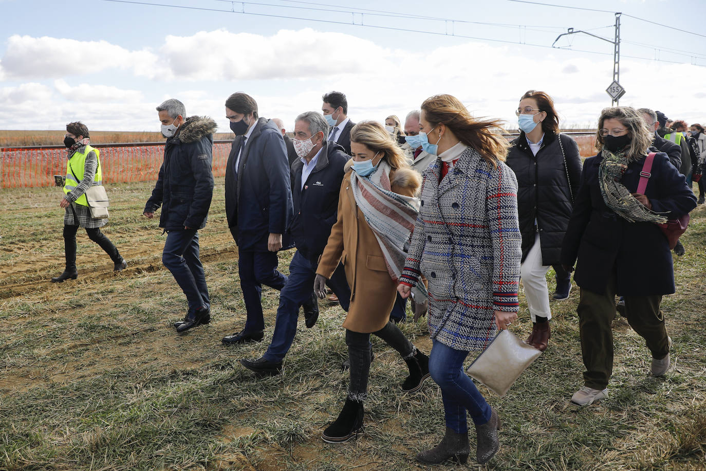 Las autoridades presentes recorrieron parte del trazado