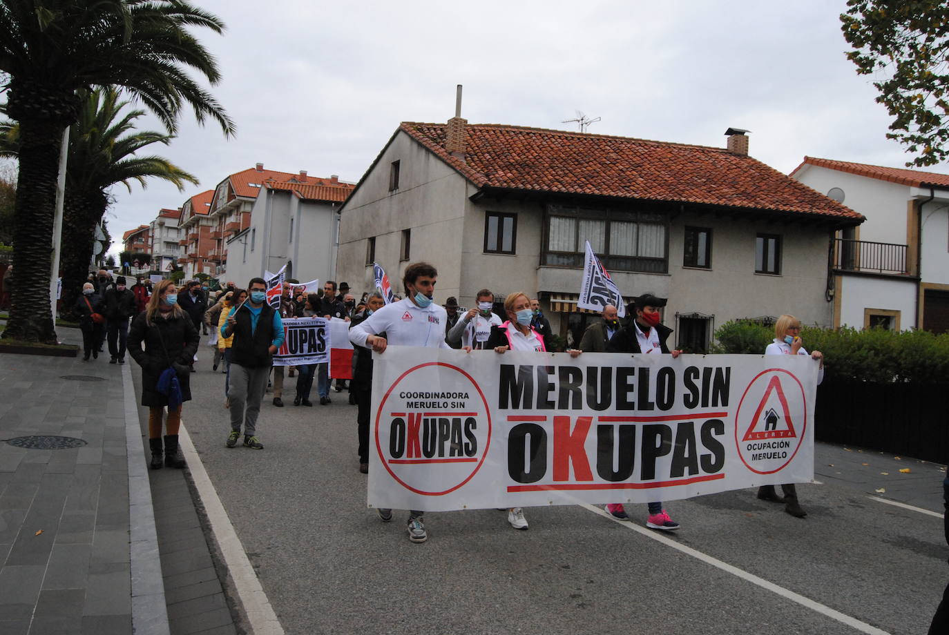 Fotos: Meruelo vuelve a las calles para protestar contras los okupas