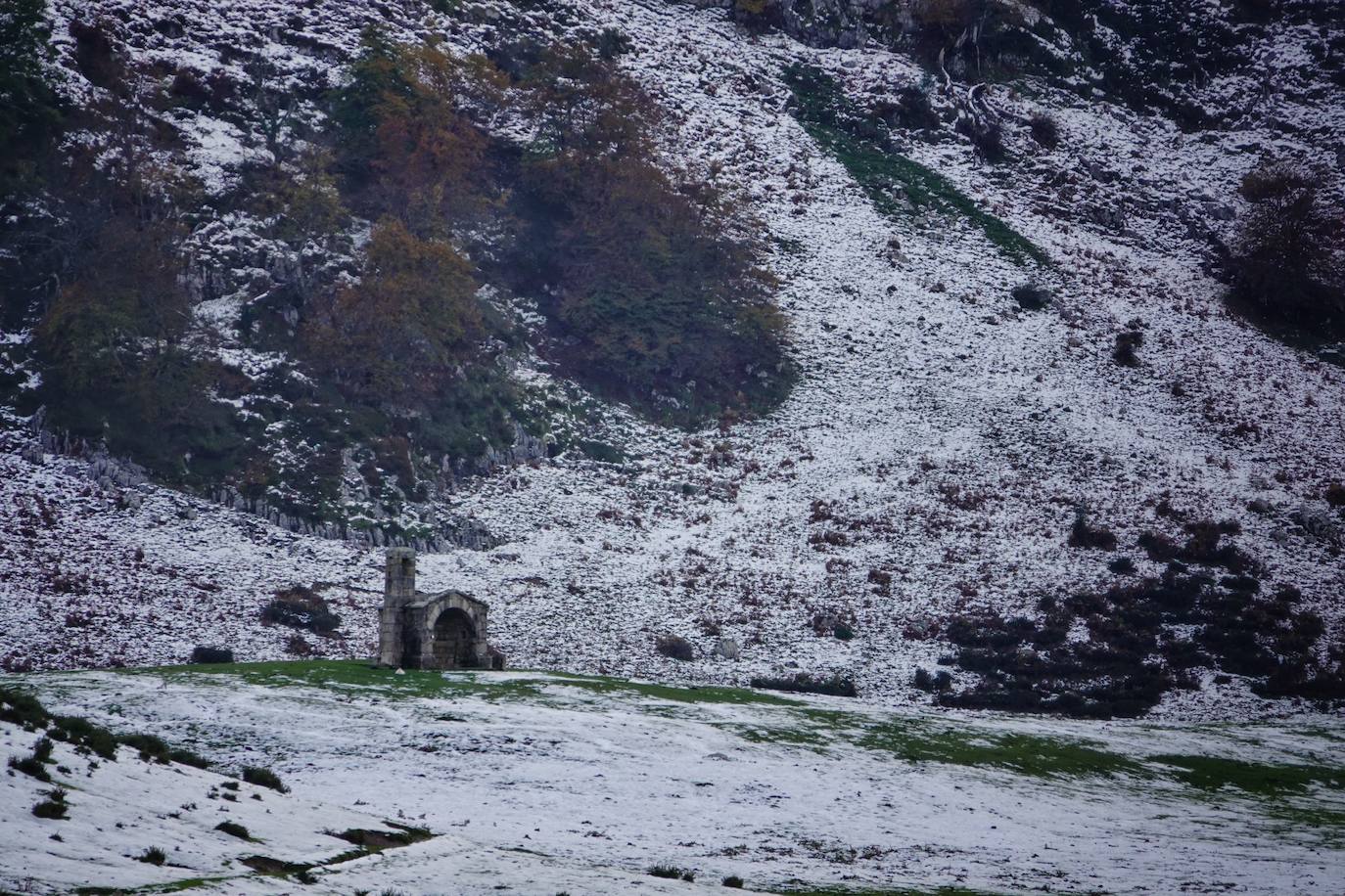 Fotos: Los Lagos de Covadonga, un espectáculo en otoño