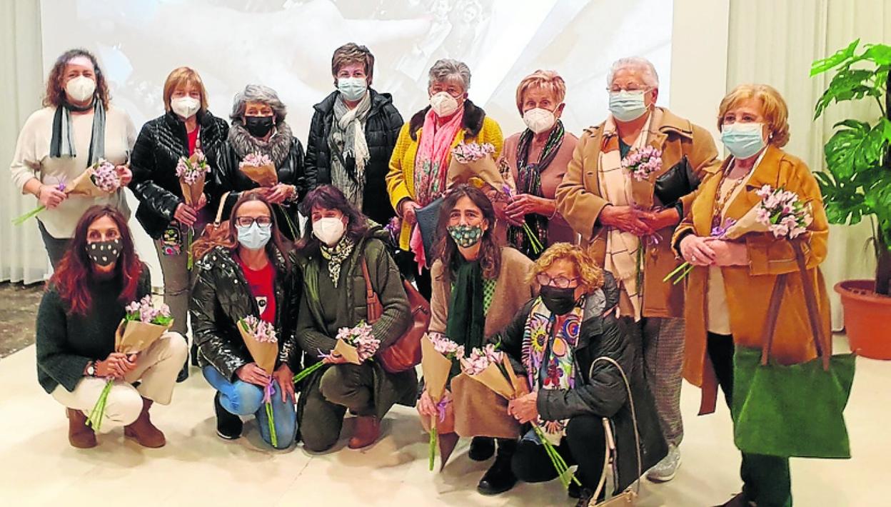 Las protagonistas del documental, tras la proyección. 