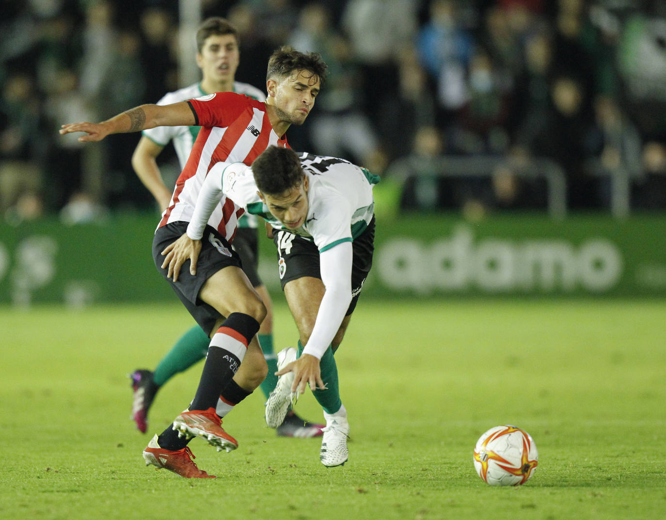 Fotos: Imágenes del Racing-Bilbao Athletic