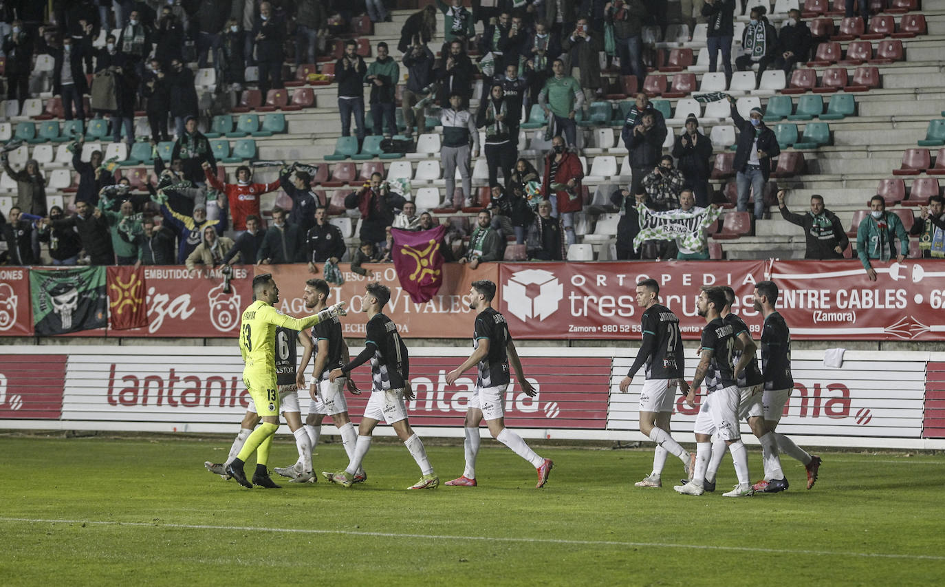 Fotos: El partido Zamora - Racing, en imágenes