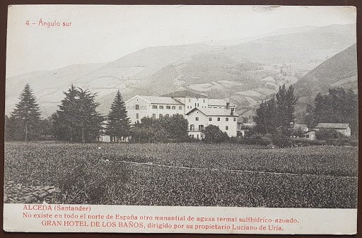 Gran Hotel Alceda, un edificio del que hoy en día se conserva la puerta de entrada original junto al Parque.