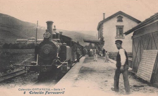 Estación de tren en Alceda a inicios de siglo XX.