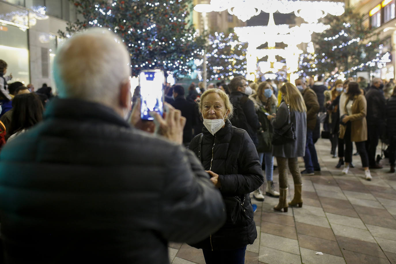 Fotos: Las luces y el ambiente abren la Navidad en Santander