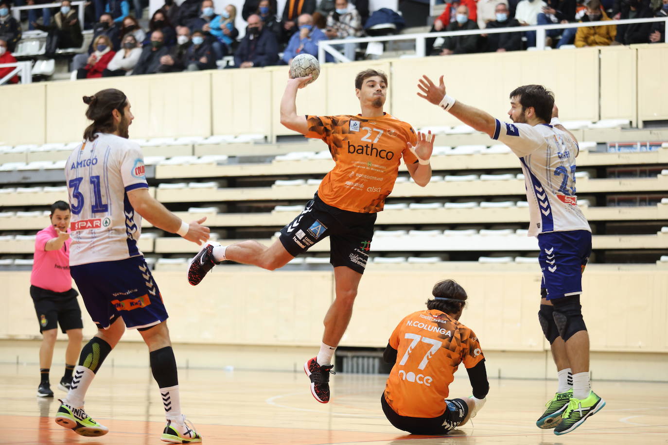 Los naranjas caen por 31-28 en casa del Fraikin