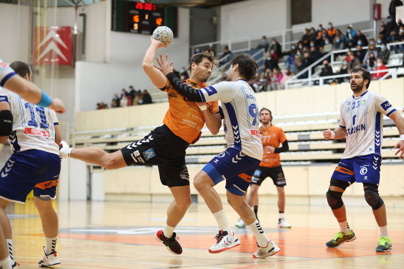 Los naranjas caen por 31-28 en casa del Fraikin