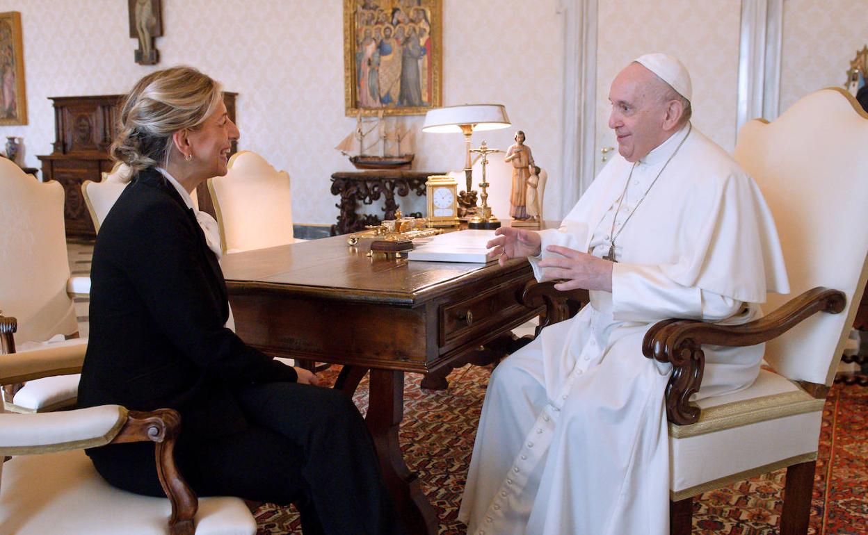 Yolanda Díaz y el Papa, el pasado sábado.