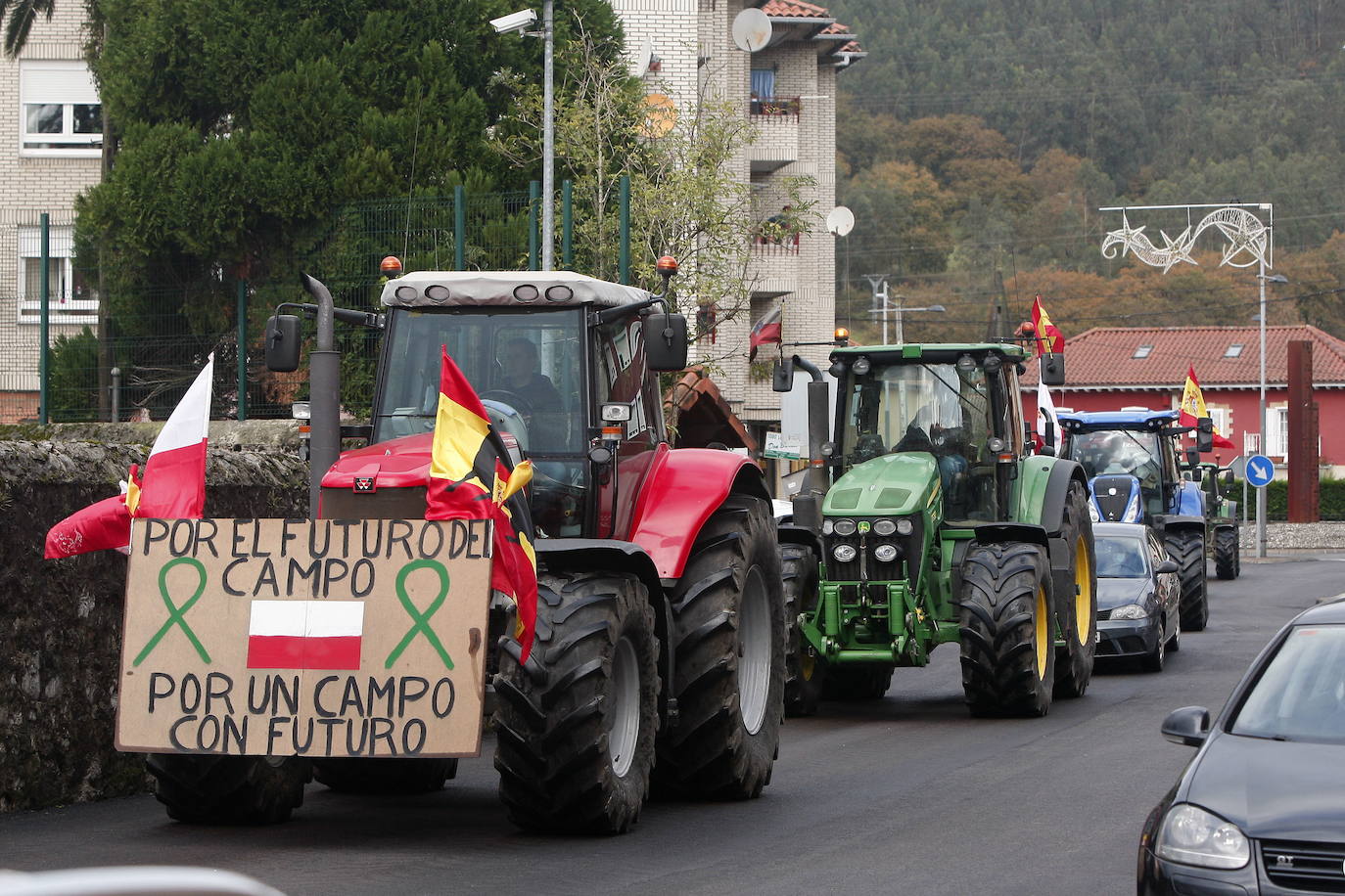 Las protestas de los ganaderos por los bajos precios de la leche en origen, uno de los temas que el PP pretende llevar la comisión.