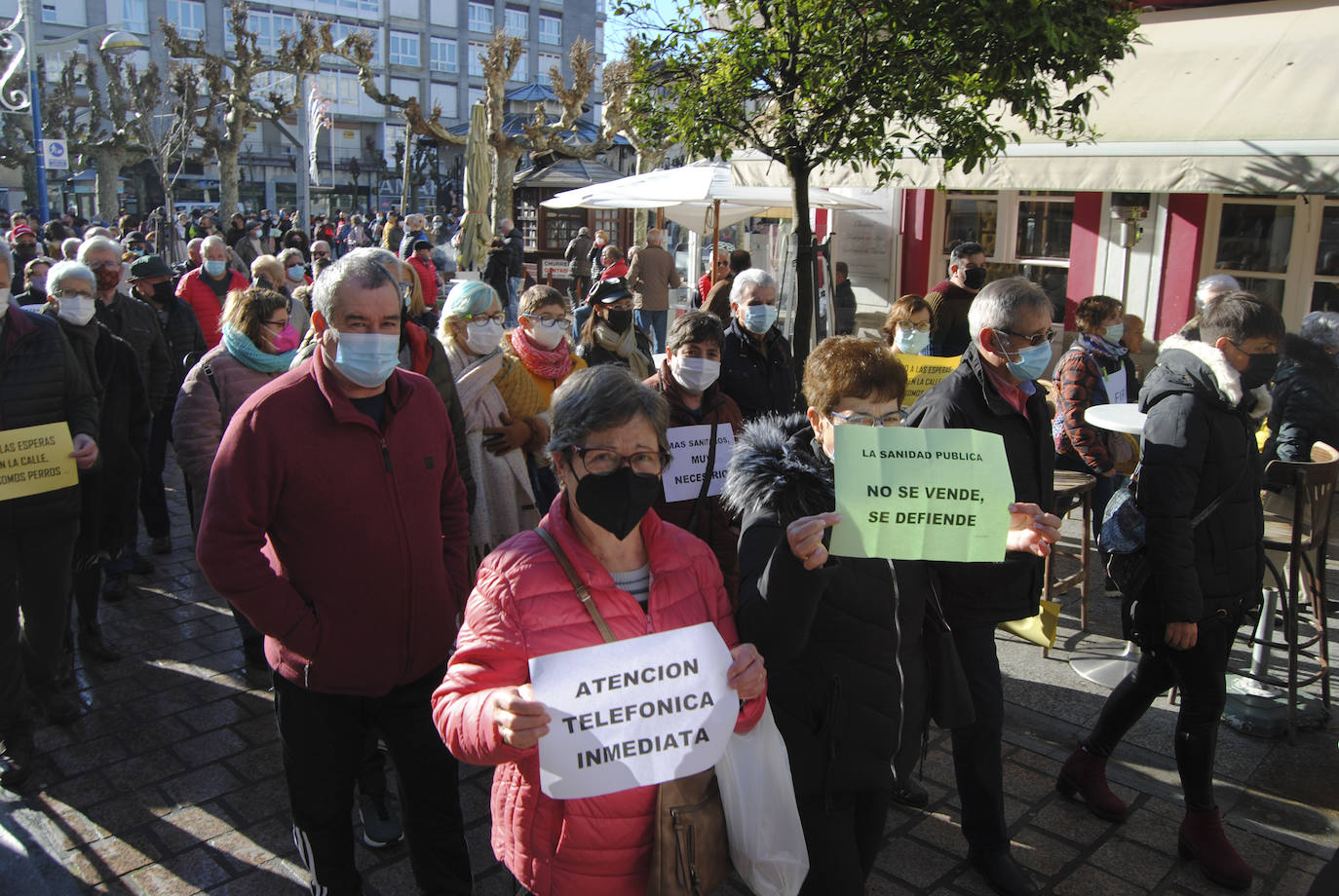 Fotos: Santoña se echa a la calle