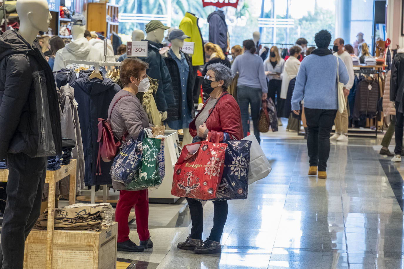 Fotos: Compras de los relgalos de los Reyes Magos