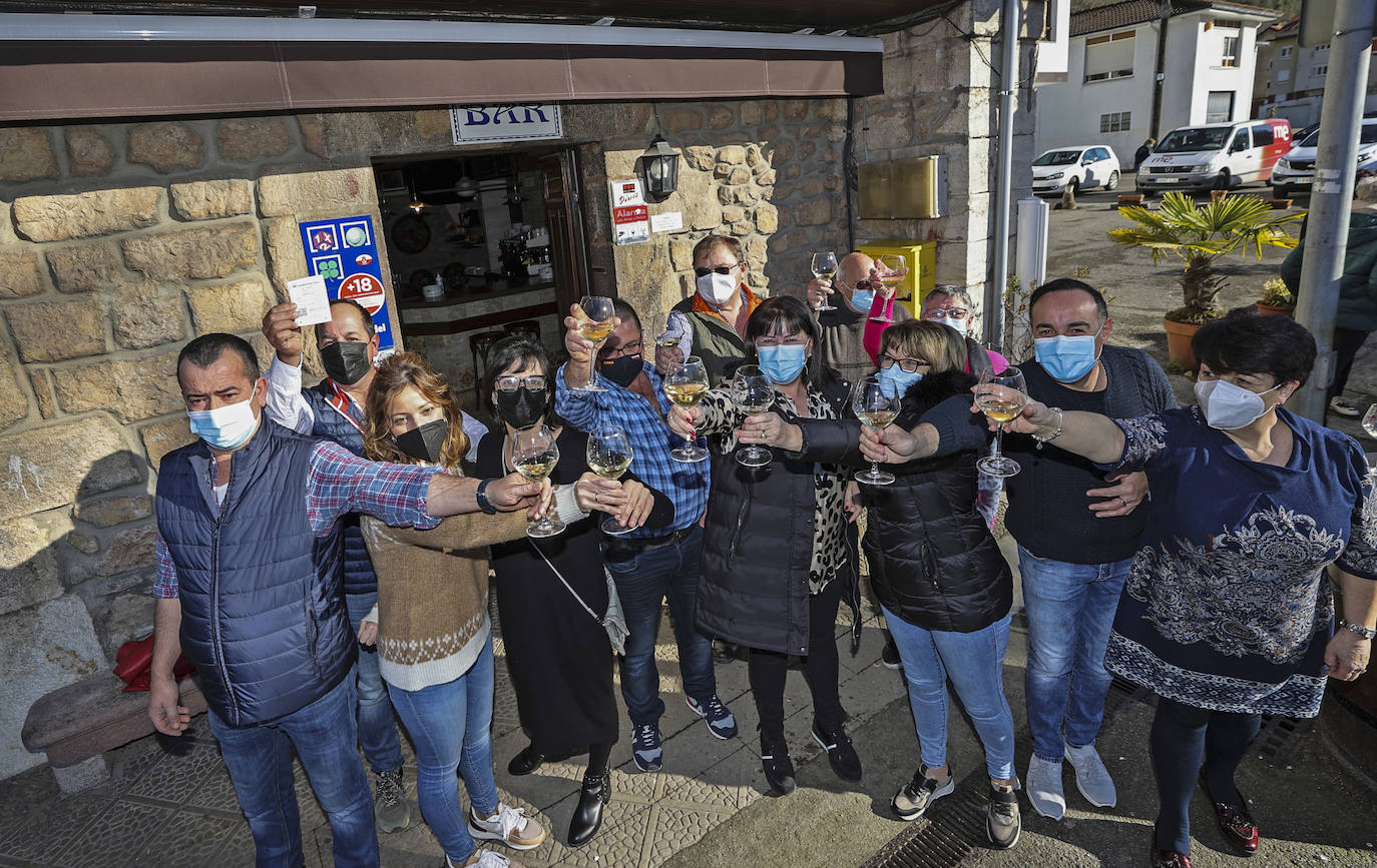 Fotos: Las imágenes de la alegría en Treceño