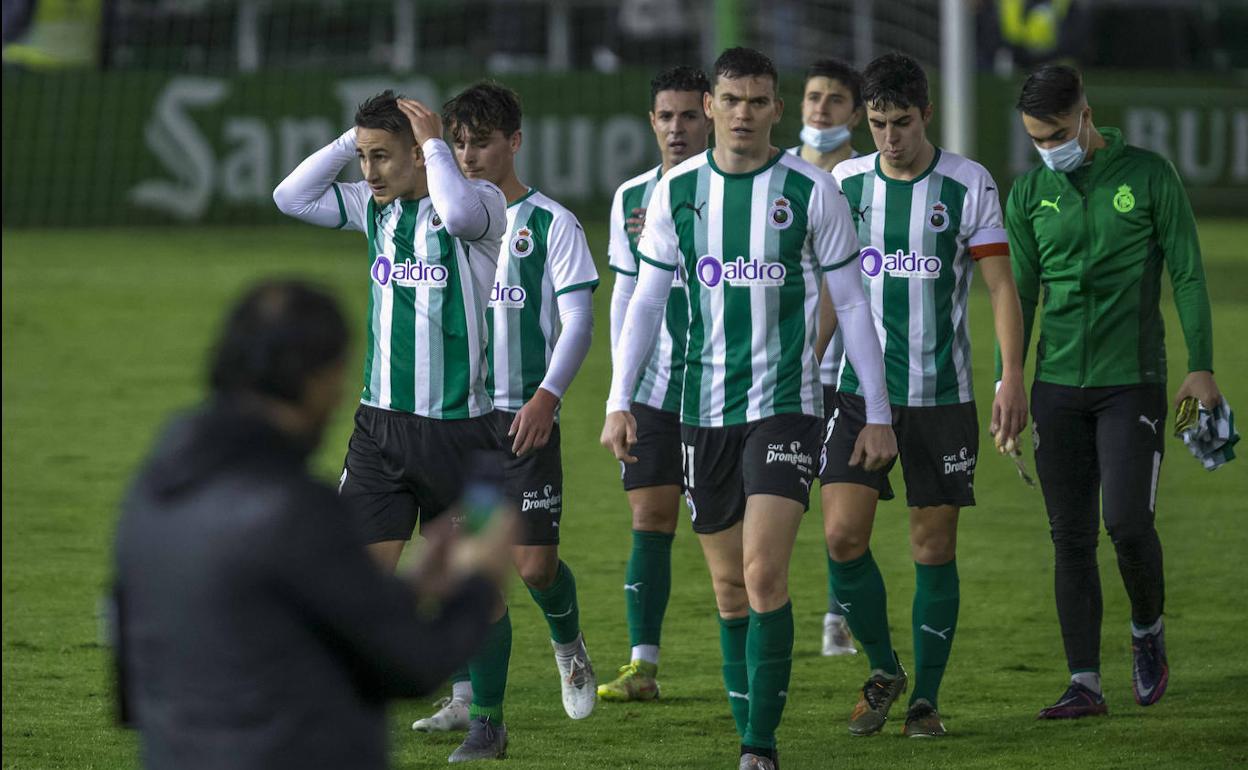 El Racing declina el mano a mano