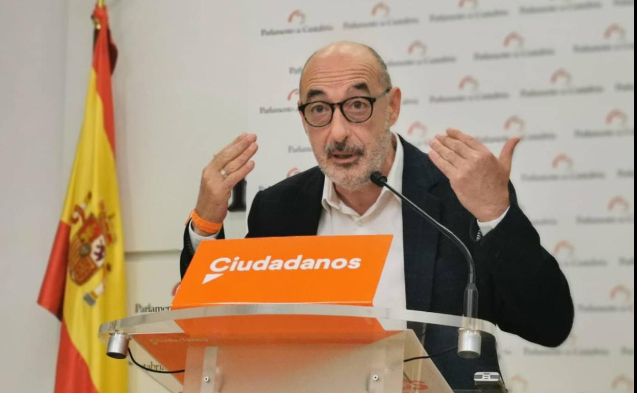 Álvarez alerta del incremento de suicidios en Cantabria y demanda un nuevo Plan de Apoyo a la Salud Mental