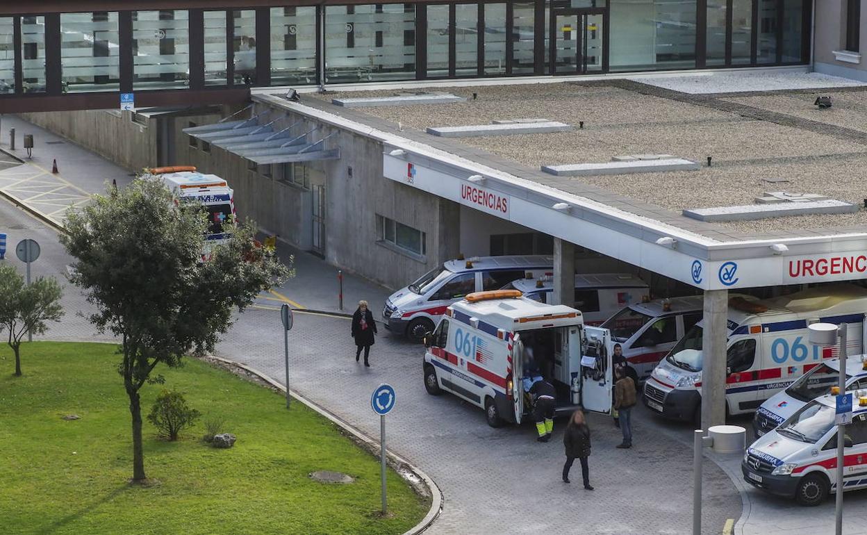 Exterior de la zona de Urgencias de Valdecilla.