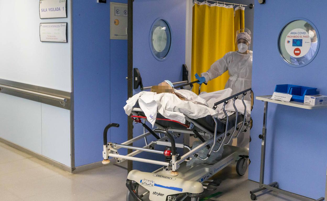 El flujo de pacientes en el Servicio de Urgencias de Valdecilla ha experimentado un aumento considerable.