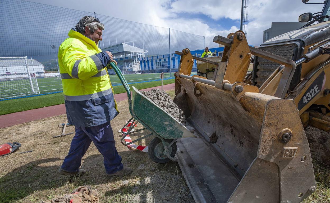 El paro de enero reitera que Cantabria no aguanta el ritmo de empleo del resto del país