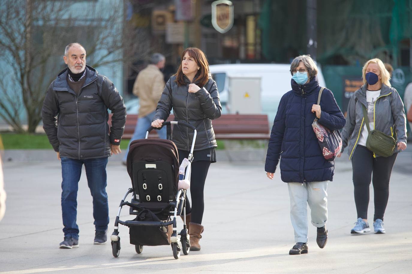 Fotos: La mascarilla todavía reina en las calles