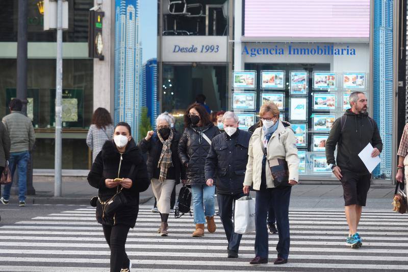 Fotos: La mascarilla todavía reina en las calles