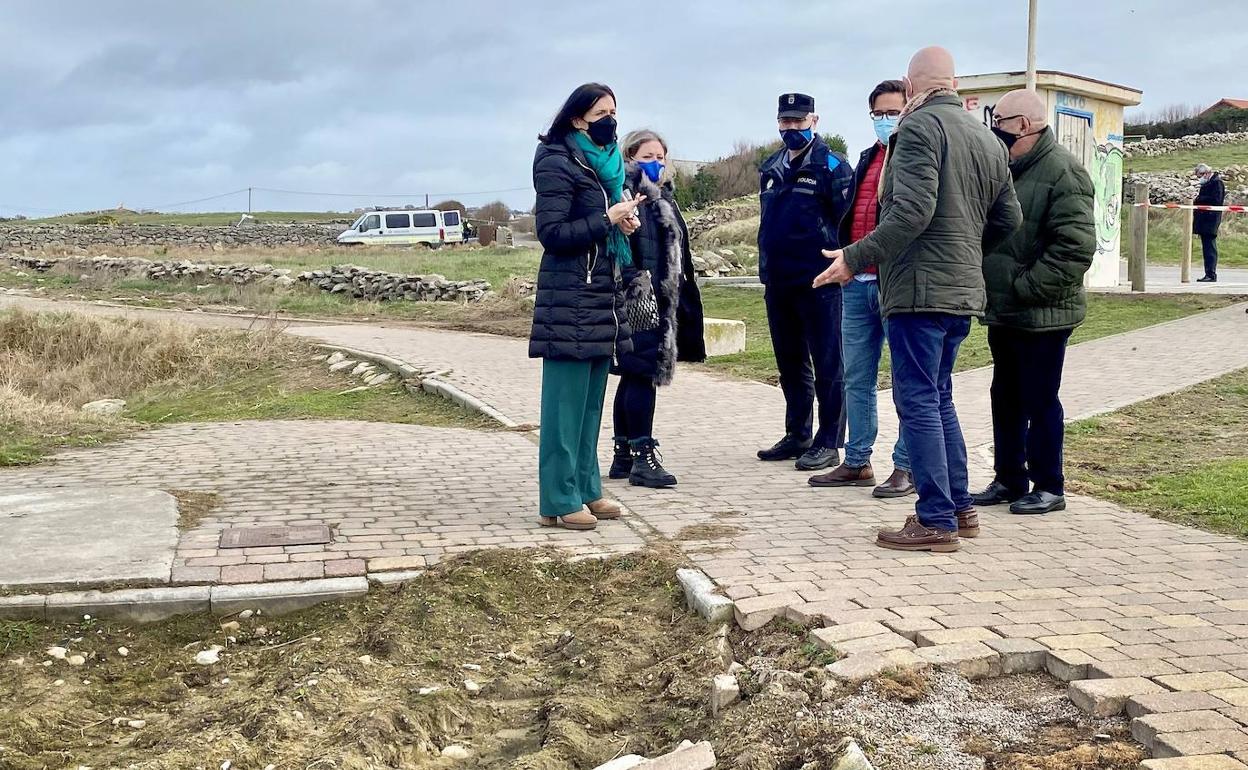 El Ayuntamiento y los vecinos de Monte buscan soluciones para evitar inundaciones en caso de fuertes lluvias