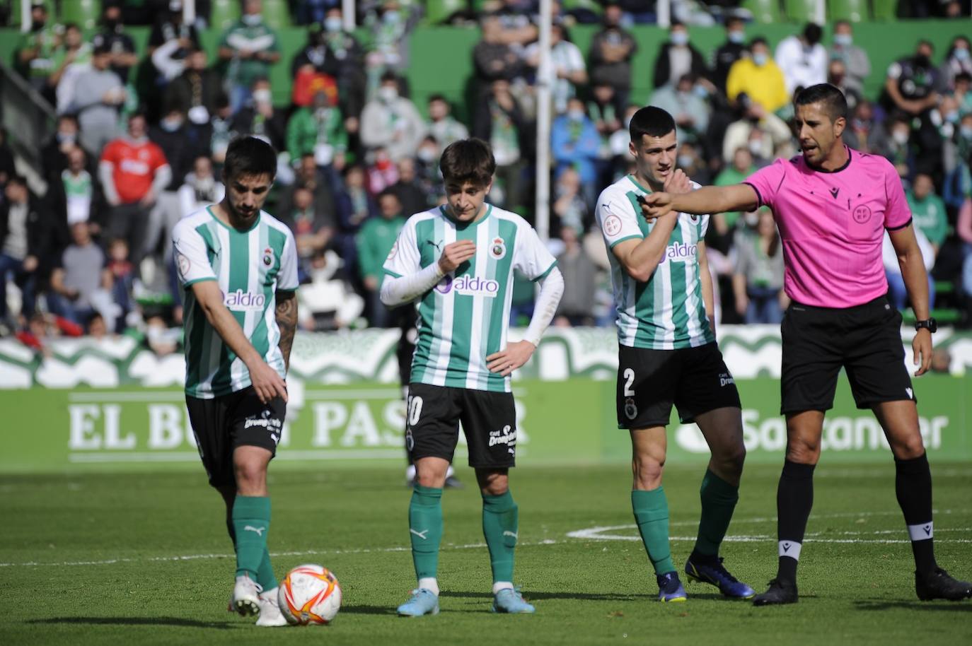 Fotos: Las mejores imágenes del Racing-Badajoz