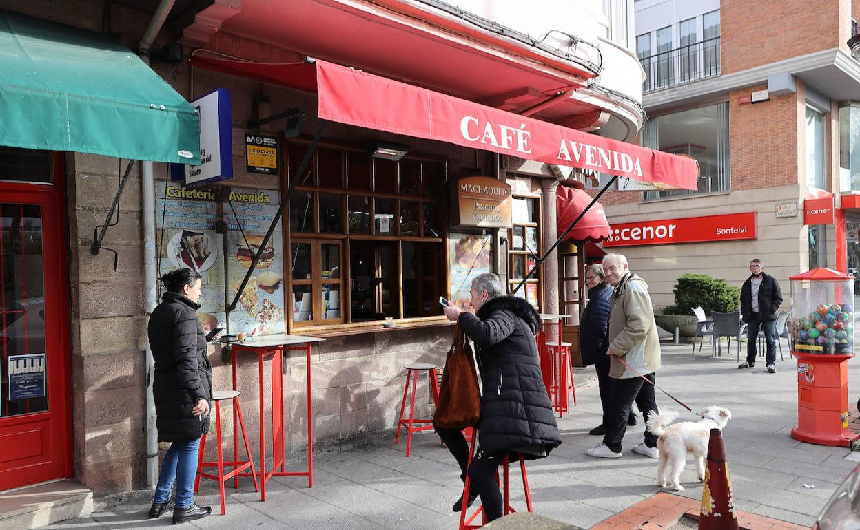 Café Avenida, donde ha caído el millonario premio.