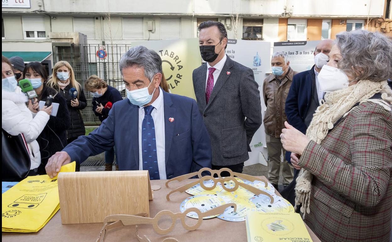 Presentación de la esposición 'Cantabria circular', esta mañana en Peña Herbosa.