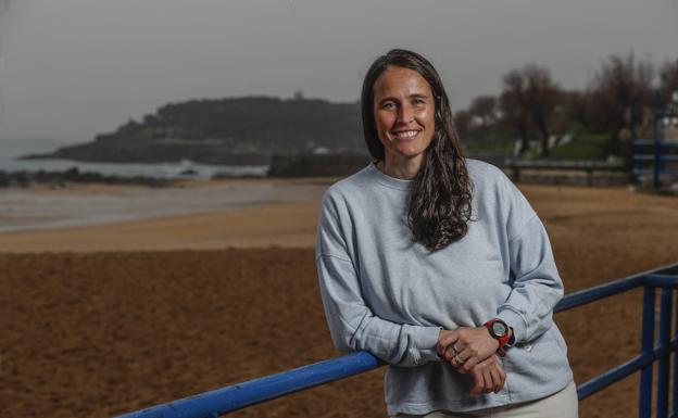 Betanzos señala que hoy, en el ámbito deportivo, se busca que las mujeres «tengan las mismas oportunidades». Debajo, Betanzos en el año 2012 con Tara Pacheco, con quien compitió en los Juegos Olímpicos de Londres.