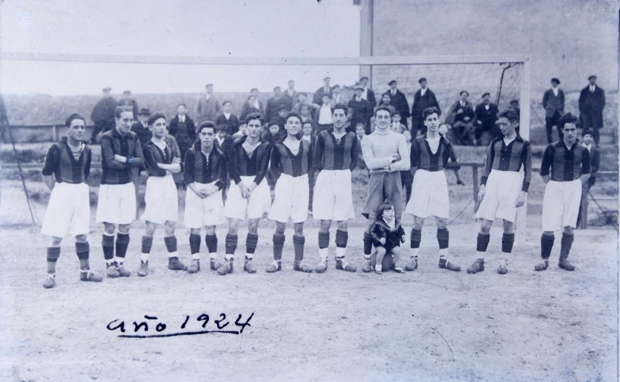 Miembros del equipo Unión Club, 1924.