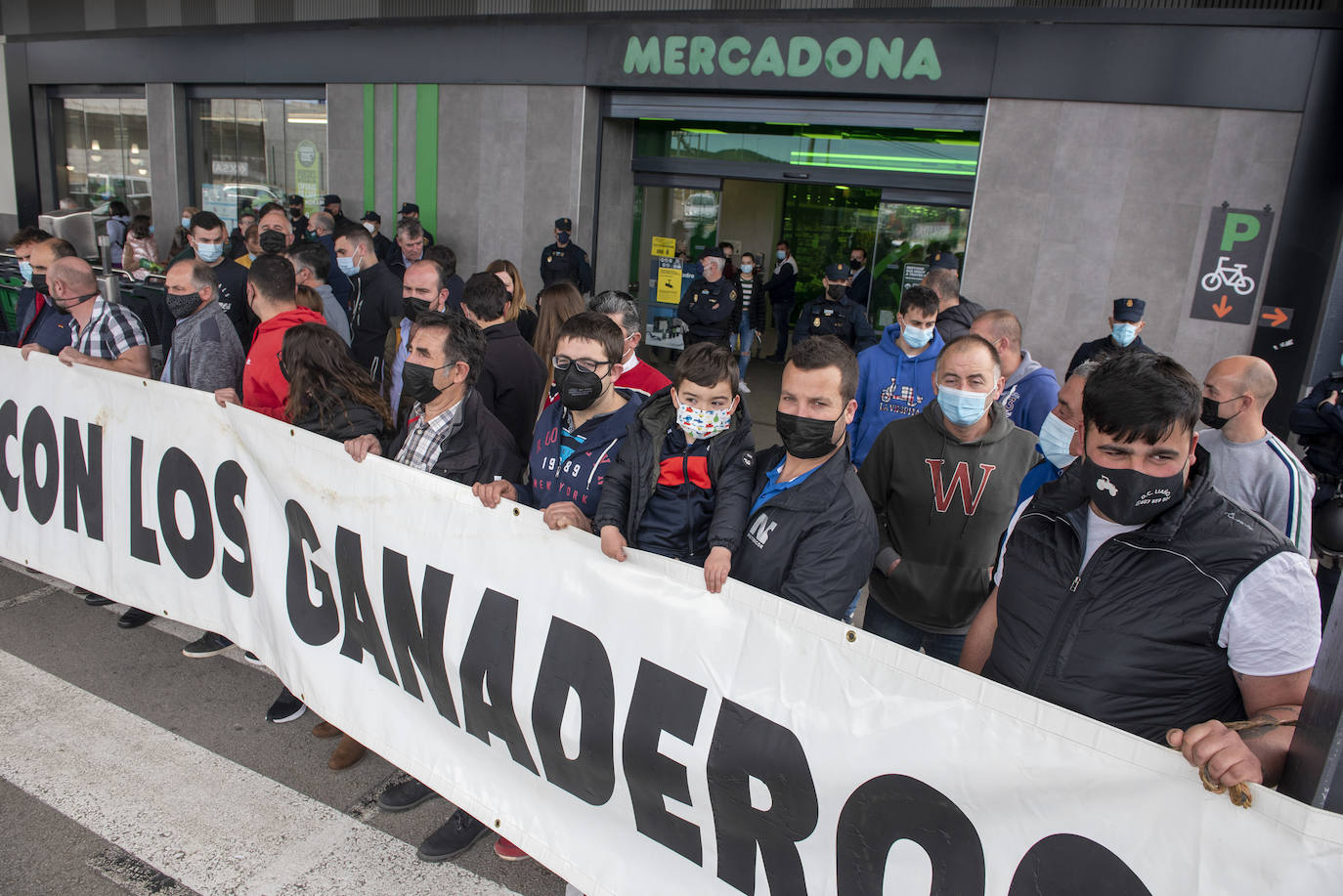 Fotos: Protestas por el precio de la leche