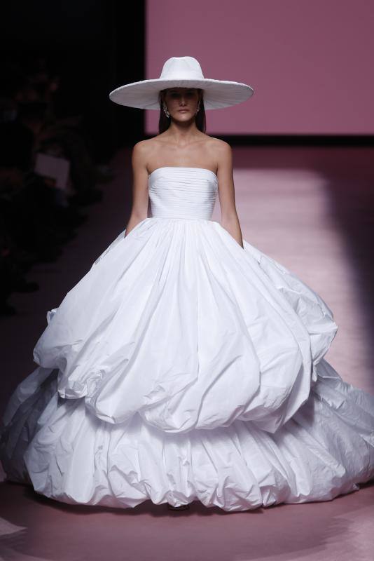 Imagen de la novia de Redondo Brand. 