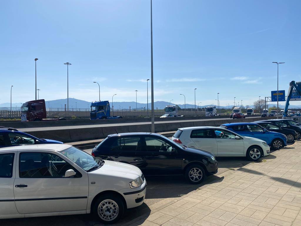 Fotos: La marcha lenta de los camioneros por el centro de Santander