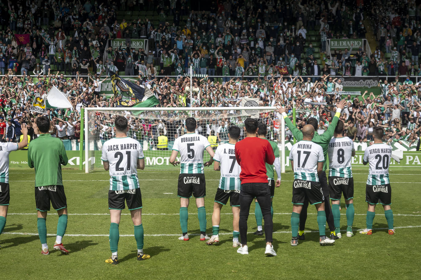 Choque poco brillante del equipo verdiblanco en el que se lleva los tres valiosos puntos